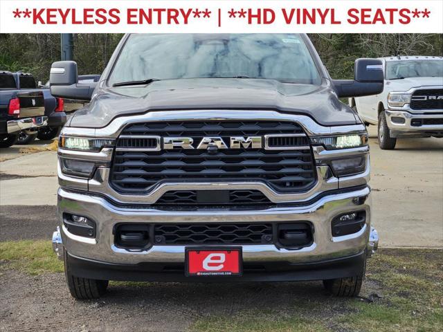 2026 RAM Ram 3500 RAM 3500 TRADESMAN CREW CAB 4X4 8 BOX