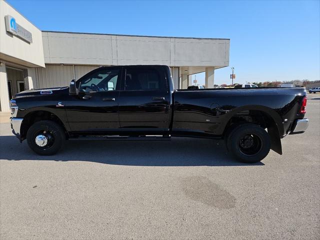 2026 RAM Ram 3500 RAM 3500 TRADESMAN CREW CAB 4X4 8 BOX