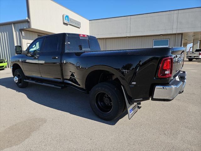 2026 RAM Ram 3500 RAM 3500 TRADESMAN CREW CAB 4X4 8 BOX