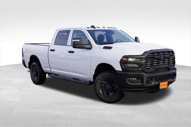 2026 RAM Ram 3500 RAM 3500 TRADESMAN CREW CAB 4X4 64 BOX