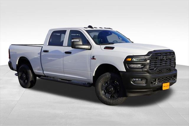 2026 RAM Ram 3500 RAM 3500 TRADESMAN CREW CAB 4X4 64 BOX