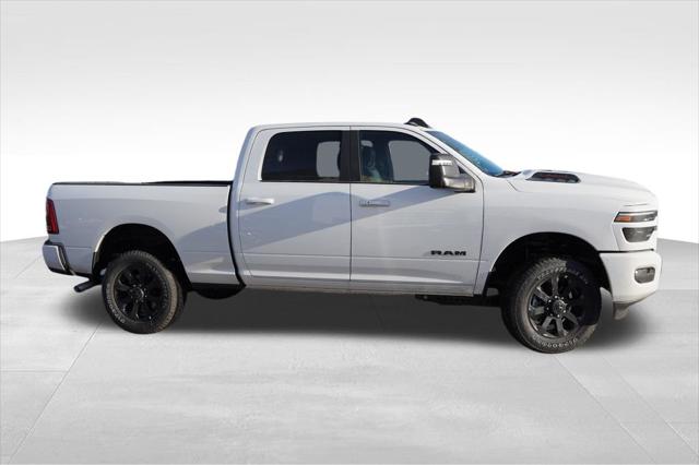 2026 RAM Ram 3500 RAM 3500 LARAMIE CREW CAB 4X4 64 BOX