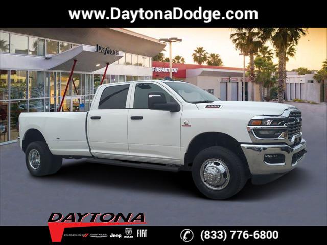 2026 RAM Ram 3500 RAM 3500 TRADESMAN CREW CAB 4X4 8 BOX