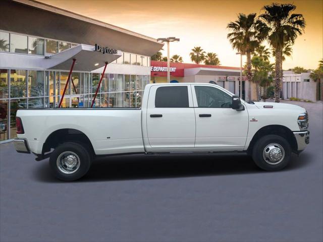 2026 RAM Ram 3500 RAM 3500 TRADESMAN CREW CAB 4X4 8 BOX