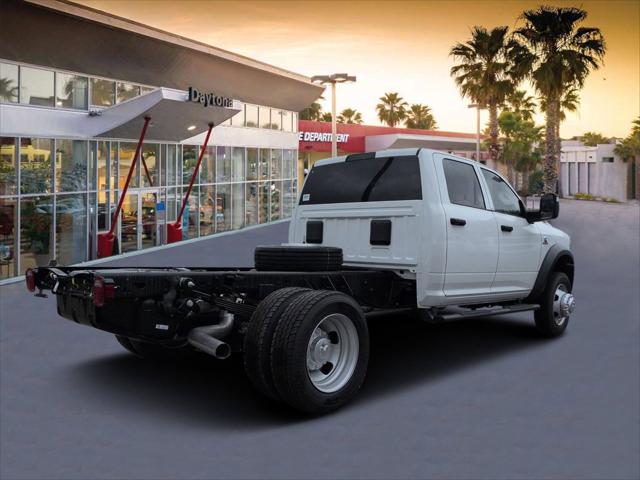 2026 RAM Ram 5500 Chassis Cab RAM 5500 TRADESMAN CHASSIS CREW CAB 4X4 60 CA