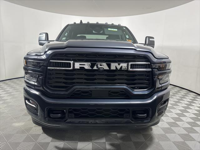 2026 RAM 3500 RAM 3500 BIG HORN CREW CAB 4X4 64 BOX