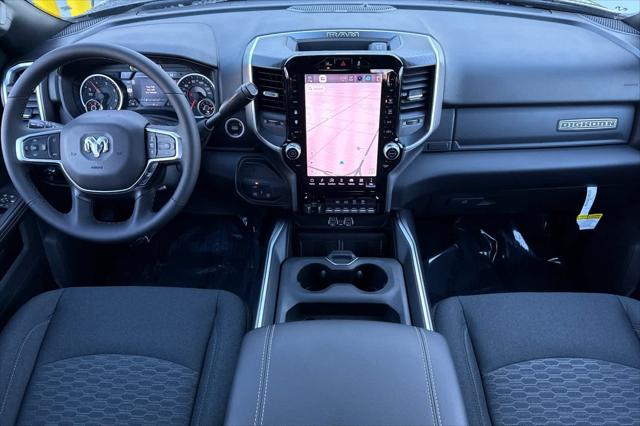 2026 RAM Ram 3500 RAM 3500 BIG HORN CREW CAB 4X4 8 BOX