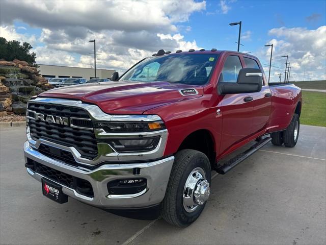 2026 RAM Ram 3500 RAM 3500 TRADESMAN CREW CAB 4X4 8 BOX