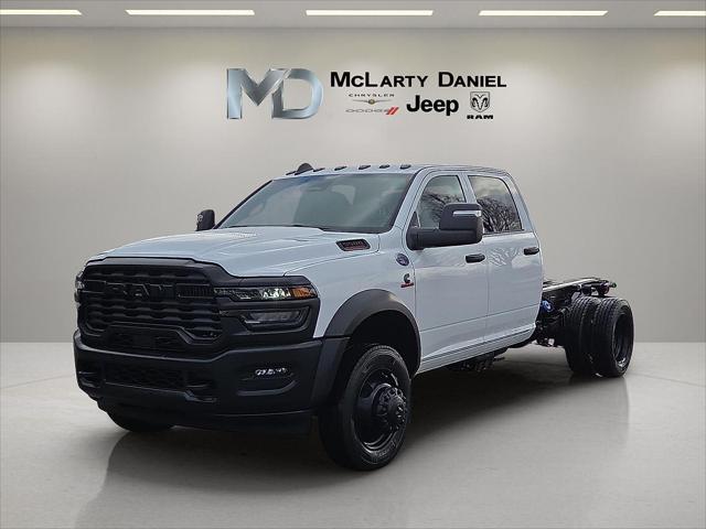 2026 RAM Ram 5500 Chassis Cab RAM 5500 TRADESMAN CHASSIS CREW CAB 4X4 60 CA