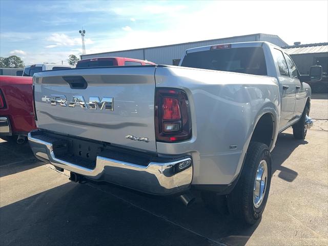 2026 Ram 3500 Tradesman Crew Cab 4x4 8' Box
