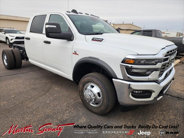 2026 RAM Ram 3500 Chassis Cab RAM 3500 TRADESMAN CREW CAB CHASSIS 4X4 60 CA 2026 RAM Ram 3500 Chassis Cab RAM 3500 TRADESMAN CREW CAB CHASSIS 4X4 60 CA