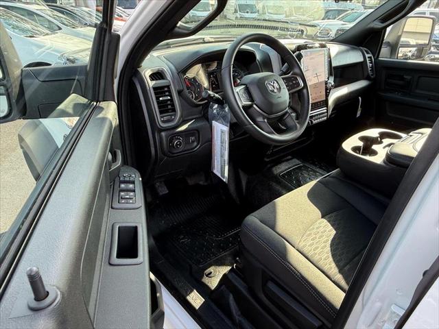 2026 Ram 5500 Chassis Cab Tradesman/Big Horn
