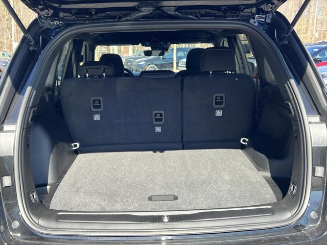 2025 Jeep Grand Cherokee Laredo 4x2