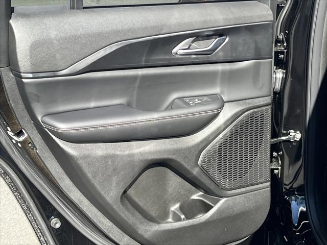 2025 Jeep Grand Cherokee Laredo 4x2