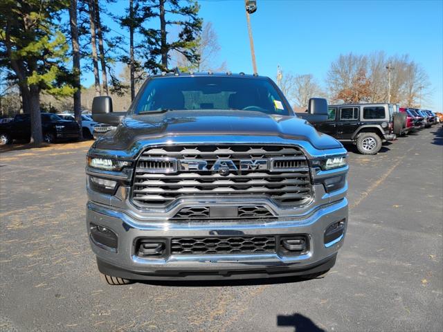2026 RAM Ram 2500 RAM 2500 TRADESMAN CREW CAB 4X4 64 BOX