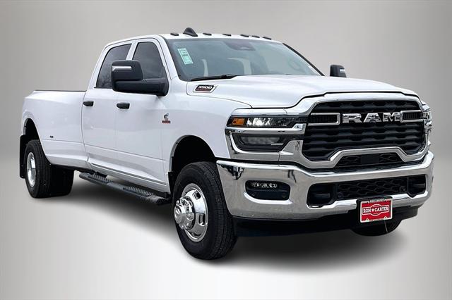 2026 RAM Ram 3500 RAM 3500 TRADESMAN CREW CAB 4X4 8 BOX