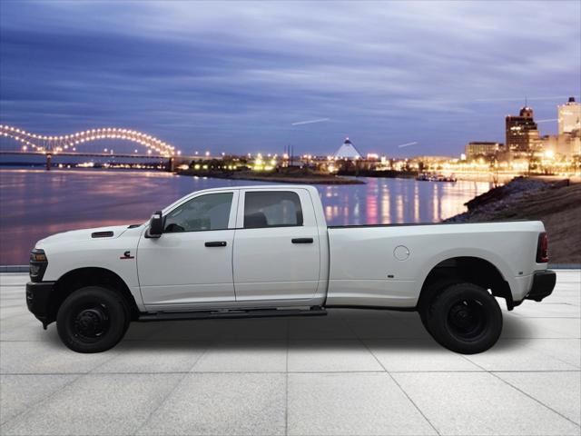 2026 Ram 3500 Tradesman Crew Cab 4x4 8' Box