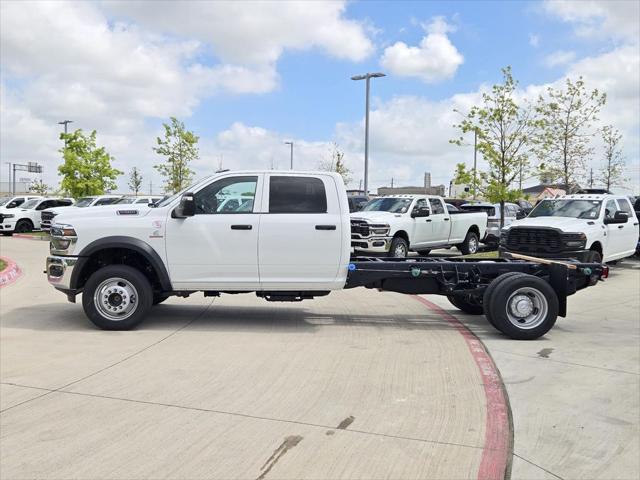 2026 RAM Ram 5500 Chassis Cab RAM 5500 TRADESMAN CHASSIS CREW CAB 4X4 84 CA