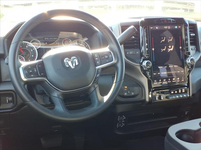 2026 RAM Ram 2500 RAM 2500 TRADESMAN CREW CAB 4X4 64 BOX