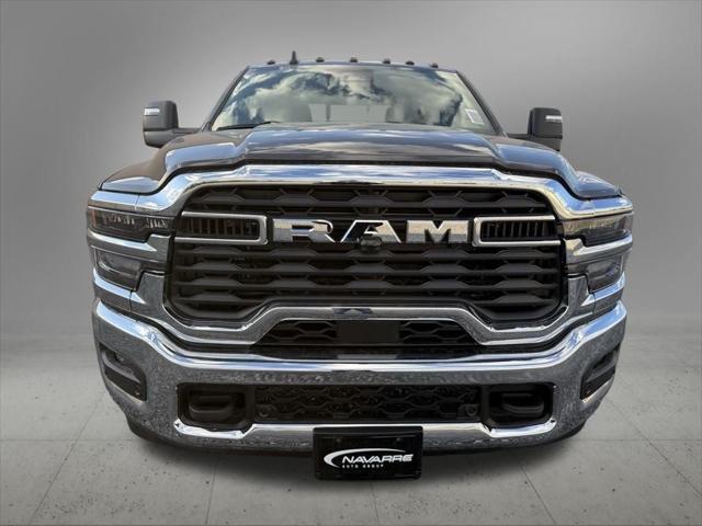 2026 RAM Ram 2500 RAM 2500 TRADESMAN CREW CAB 4X4 64 BOX