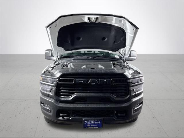 2026 Ram 3500 Tradesman Crew Cab 4x4 6'4" Box