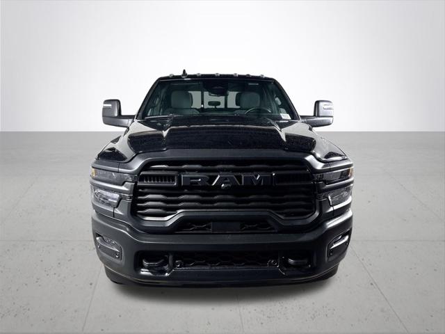 2026 RAM Ram 3500 RAM 3500 TRADESMAN CREW CAB 4X4 64 BOX