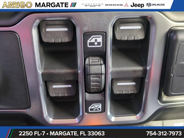 2026 Jeep Gladiator Sport