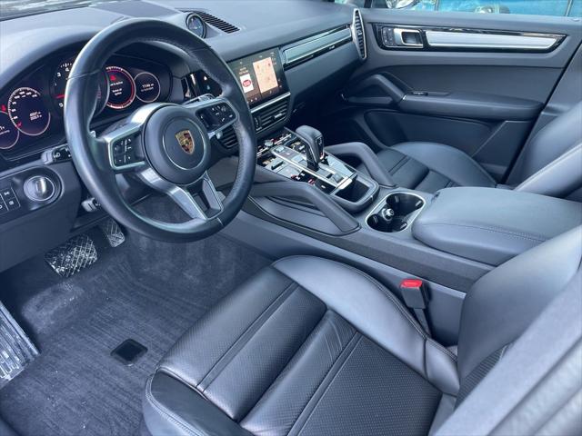 2023 Porsche Cayenne Platinum Edition