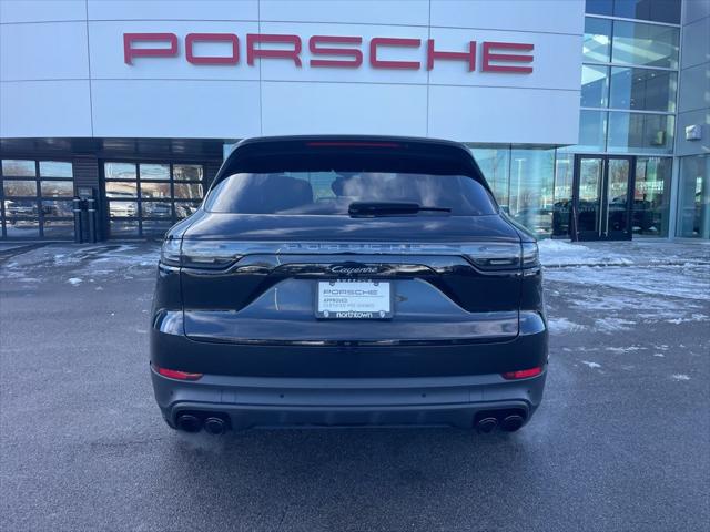 2023 Porsche Cayenne Platinum Edition