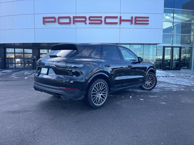 2023 Porsche Cayenne Platinum Edition