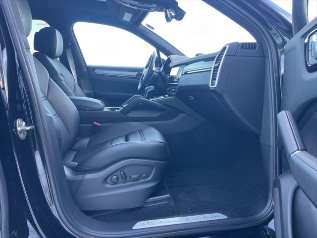 2023 Porsche Cayenne Platinum Edition