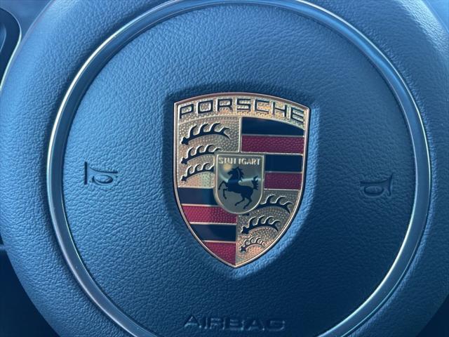 2023 Porsche Cayenne Platinum Edition