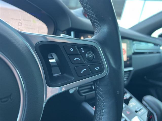 2023 Porsche Cayenne Platinum Edition