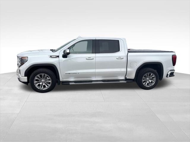 2023 GMC Sierra 1500 4WD Crew Cab Short Box Denali
