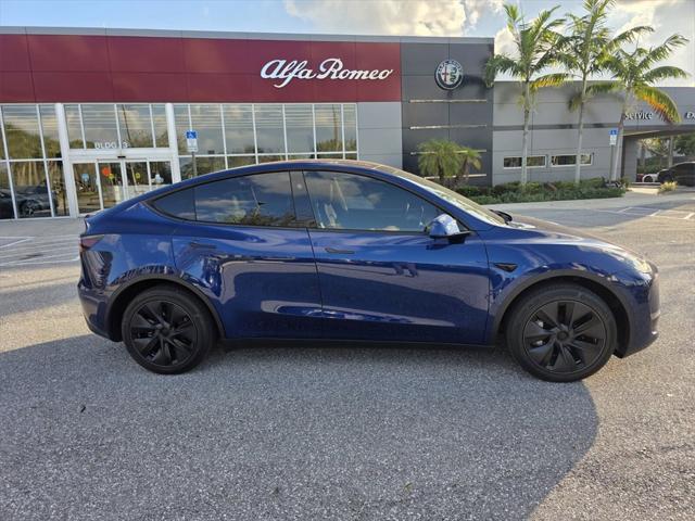 2024 Tesla Model Y Long Range Dual Motor All-Wheel Drive 2024 Tesla Model Y Long Range Dual Motor All-Wheel Drive