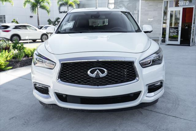 2019 INFINITI QX60 LUXE 2019 INFINITI QX60 LUXE