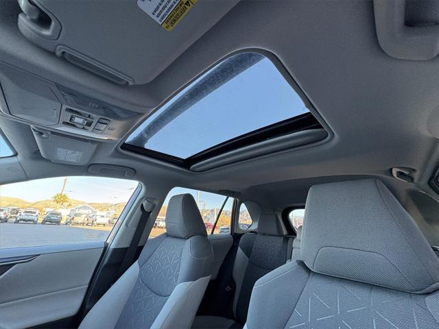 2020 Toyota RAV4 Hybrid XLE