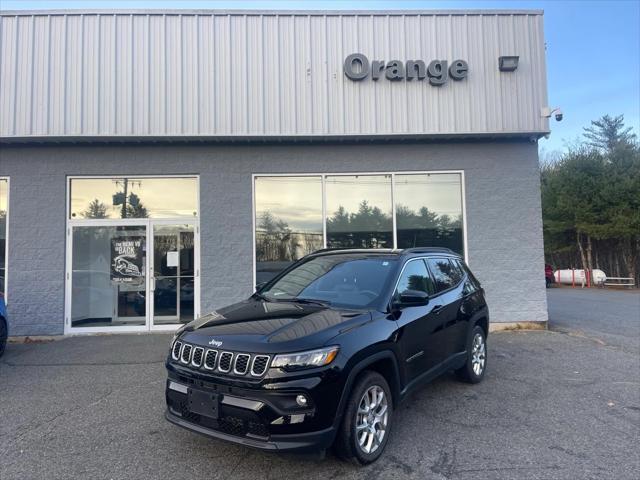 2024 Jeep Compass Latitude Lux FWD