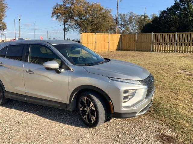 2022 Mitsubishi Eclipse Cross Base