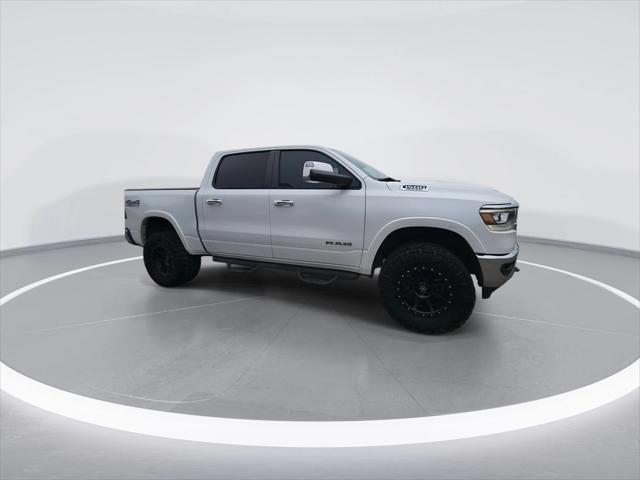 2019 RAM 1500 Laramie Crew Cab 4x4 57 Box