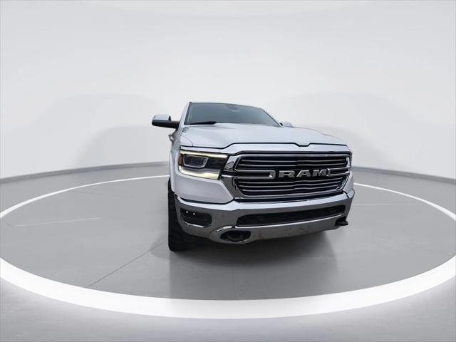 2019 RAM 1500 Laramie Crew Cab 4x4 57 Box
