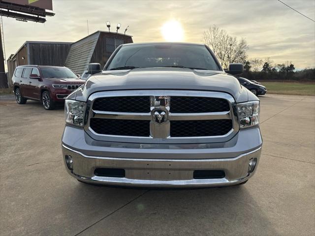 2023 RAM 1500 Classic Tradesman Crew Cab 4x4 57 Box 2023 RAM 1500 Classic Tradesman Crew Cab 4x4 57 Box