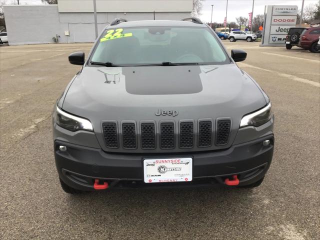 2022 Jeep Cherokee Trailhawk 4x4 2022 Jeep Cherokee Trailhawk 4x4