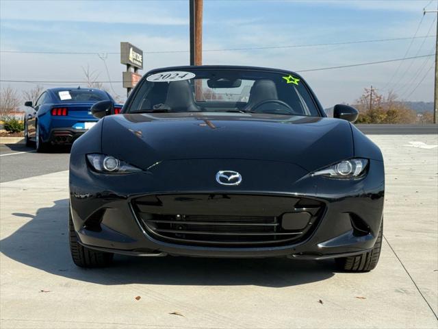 2024 Mazda MX-5 Miata RF Grand Touring 2024 Mazda MX-5 Miata RF Grand Touring