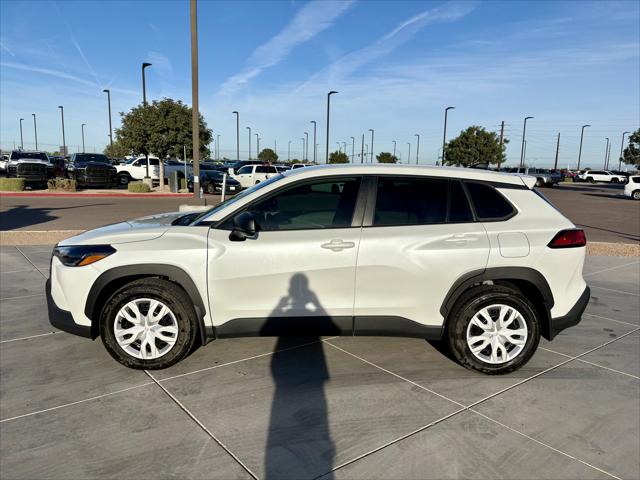 2024 Toyota Corolla Cross L 2024 Toyota Corolla Cross L