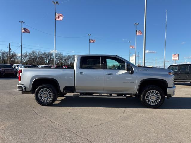 2022 Chevrolet Silverado 2500HD 4WD Crew Cab Standard Bed High Country 2022 Chevrolet Silverado 2500HD 4WD Crew Cab Standard Bed High Country