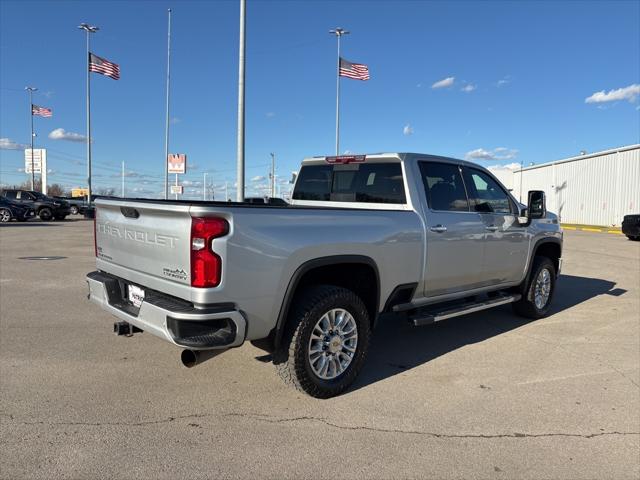 2022 Chevrolet Silverado 2500HD 4WD Crew Cab Standard Bed High Country 2022 Chevrolet Silverado 2500HD 4WD Crew Cab Standard Bed High Country