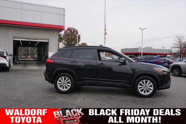 2022 Toyota Corolla Cross LE 2022 Toyota Corolla Cross LE