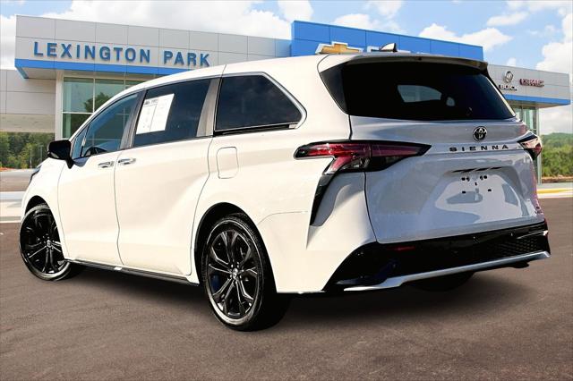 2023 Toyota Sienna XSE 2023 Toyota Sienna XSE