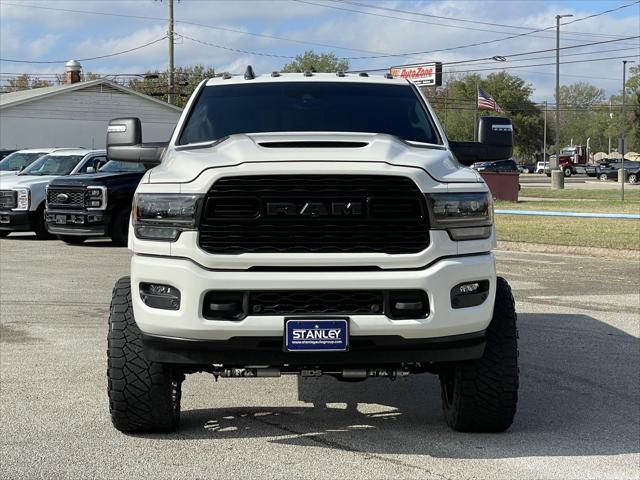 2024 RAM 2500 Limited Mega Cab 4x4 64 Box